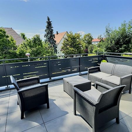 Appartement Alsace Neuf Garage, Parking Et Terrasse Colmar Exteriör bild