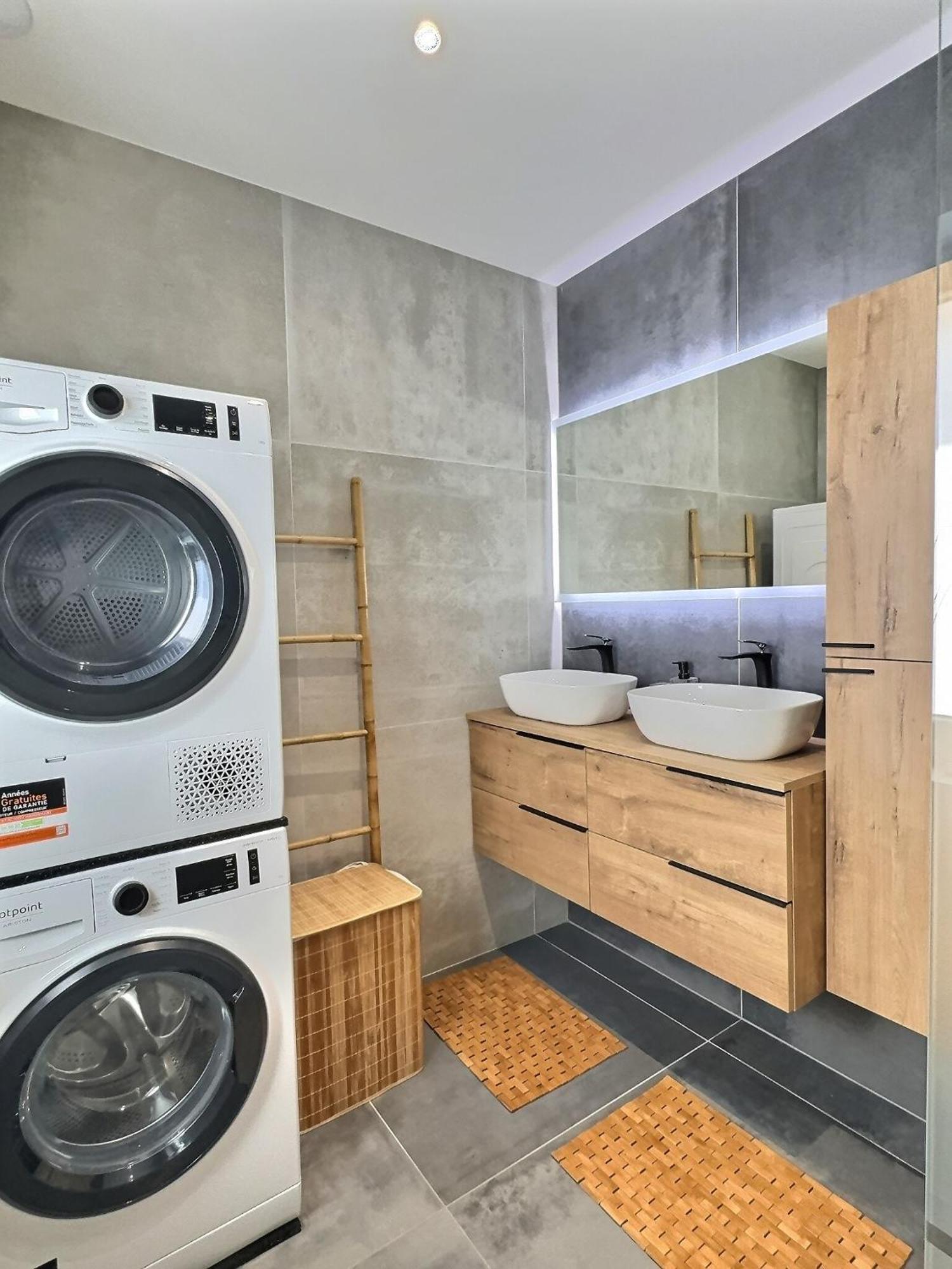 Appartement Alsace Neuf Garage, Parking Et Terrasse Colmar Exteriör bild